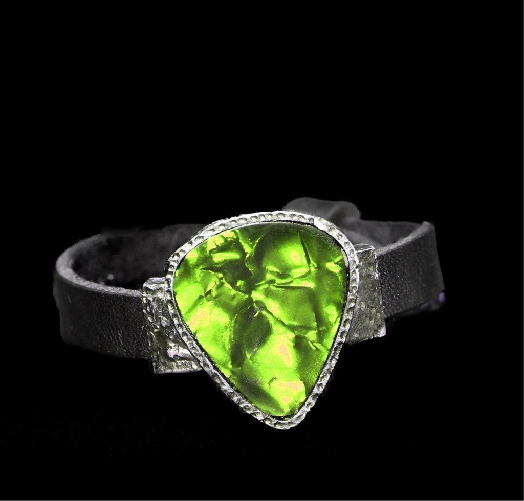 RJ YELLOW GUITAR PICK BRACELET