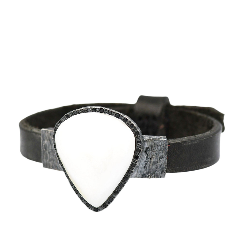 RJ GUITAR PICK MOTHER PEARL STONE BRACELET
