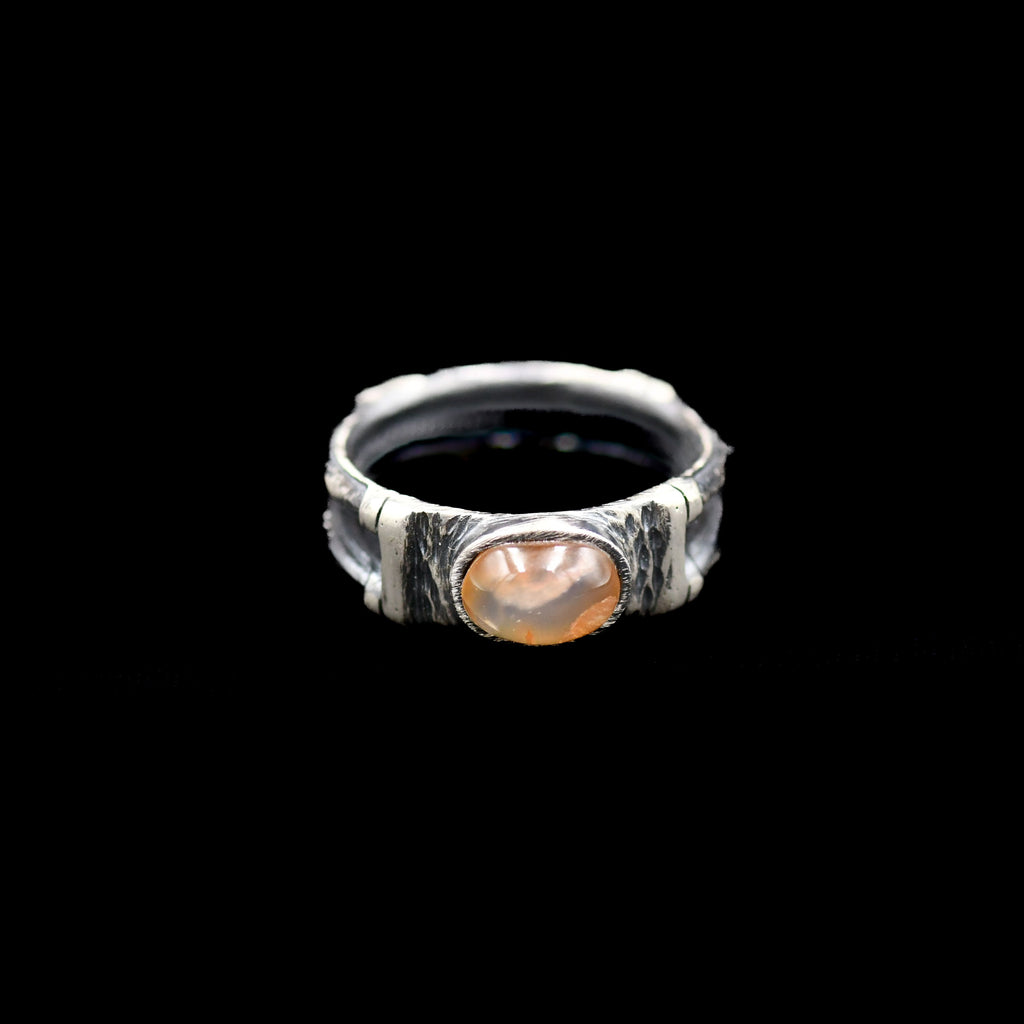 BAND STONE RING