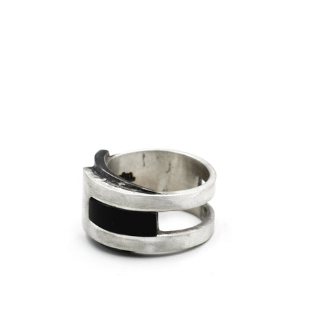 BAND IT STONE RING