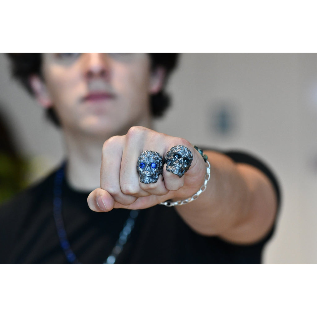 W ROSES SKULL STONE RING