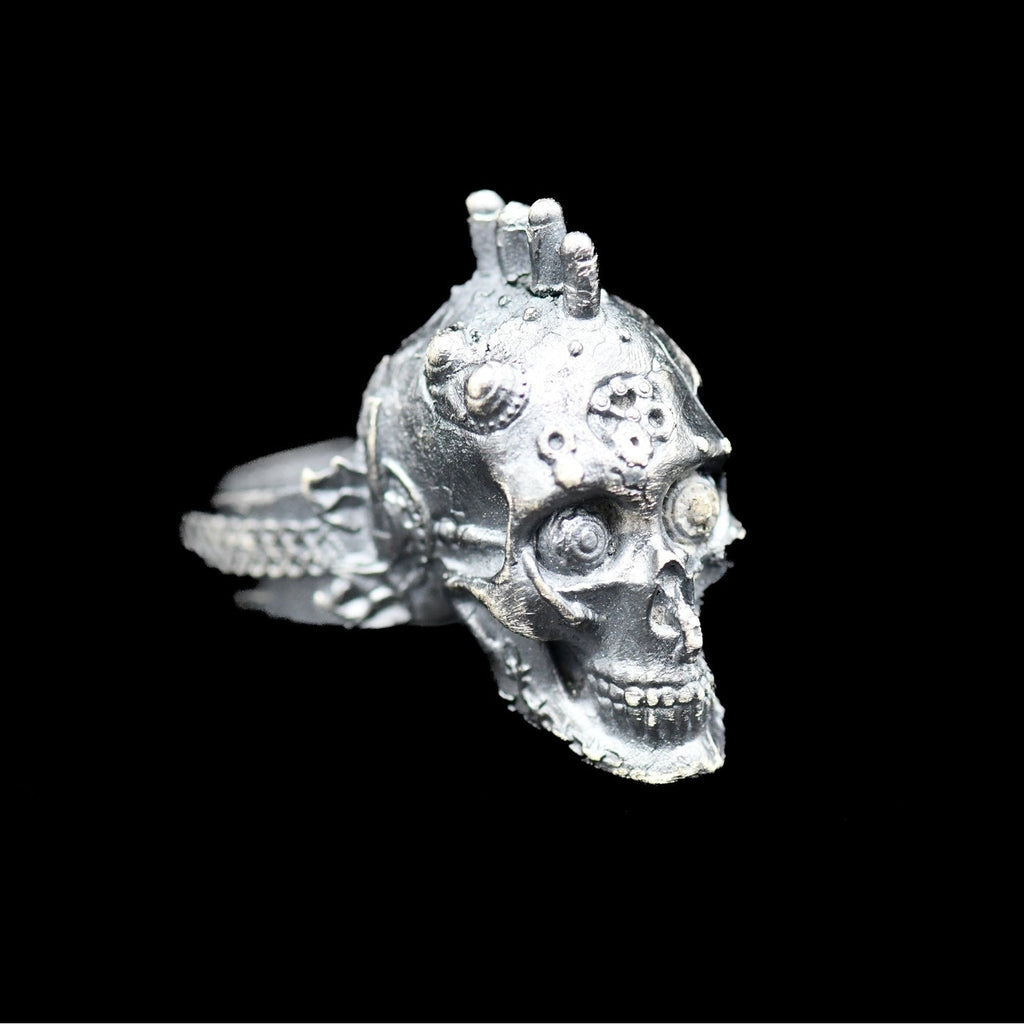 PUNK SKULL RING