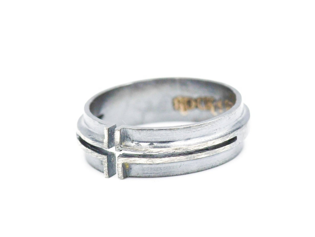 ROUNDED CROSS RING SMALL