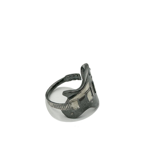 GUITAR RING
