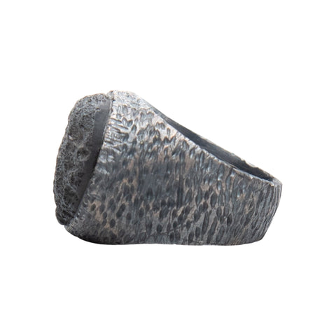BLACK LAVA RING