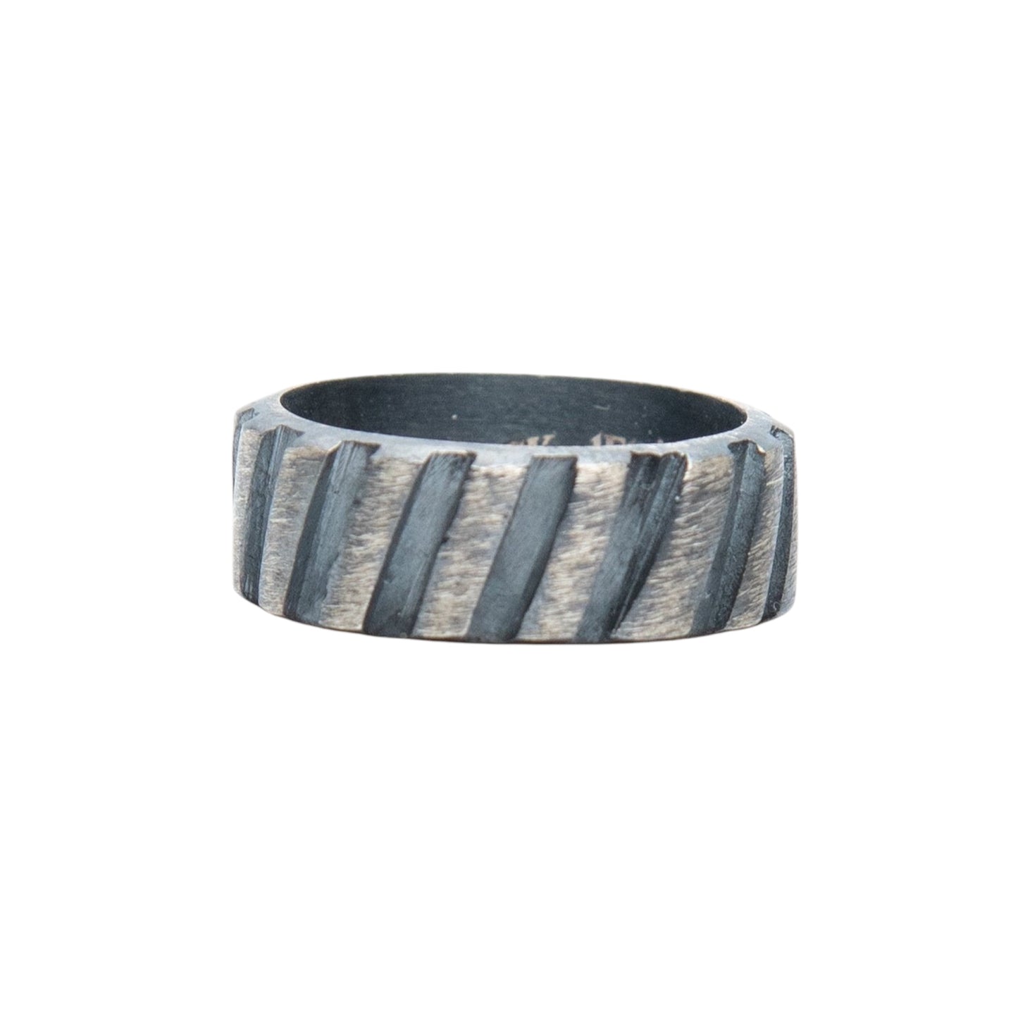 DIAGONAL RING