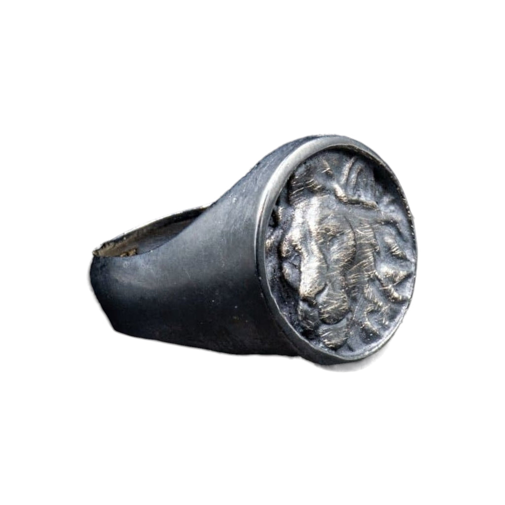 LION RING