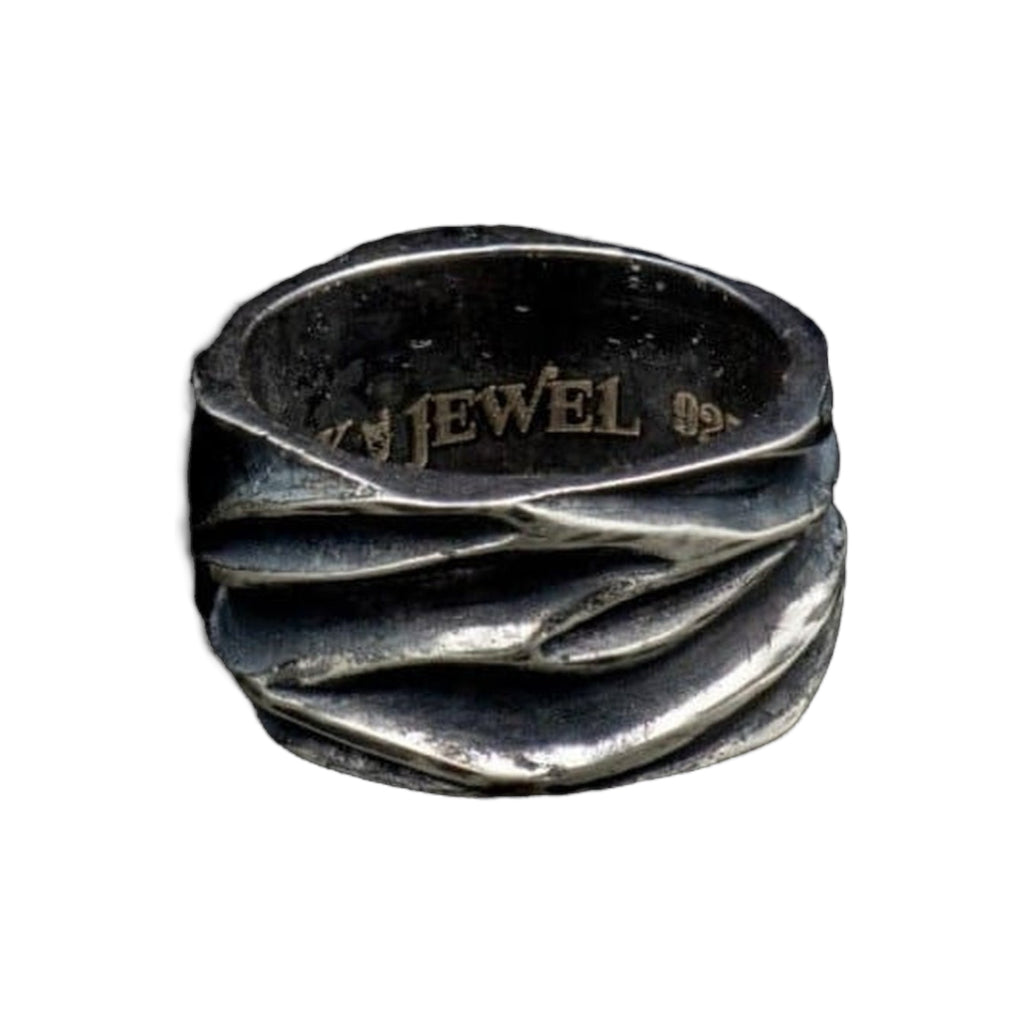 VEIN RING