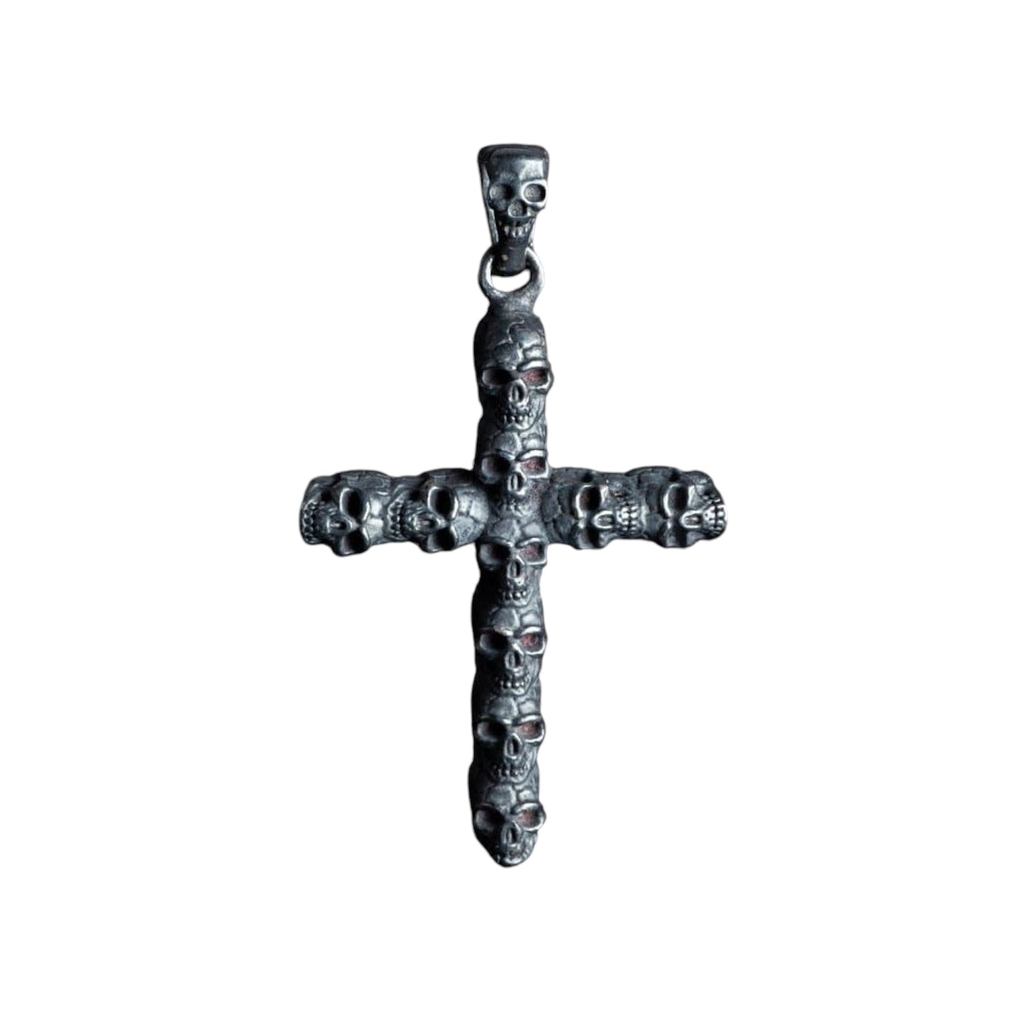 10 SKULLS CROSS