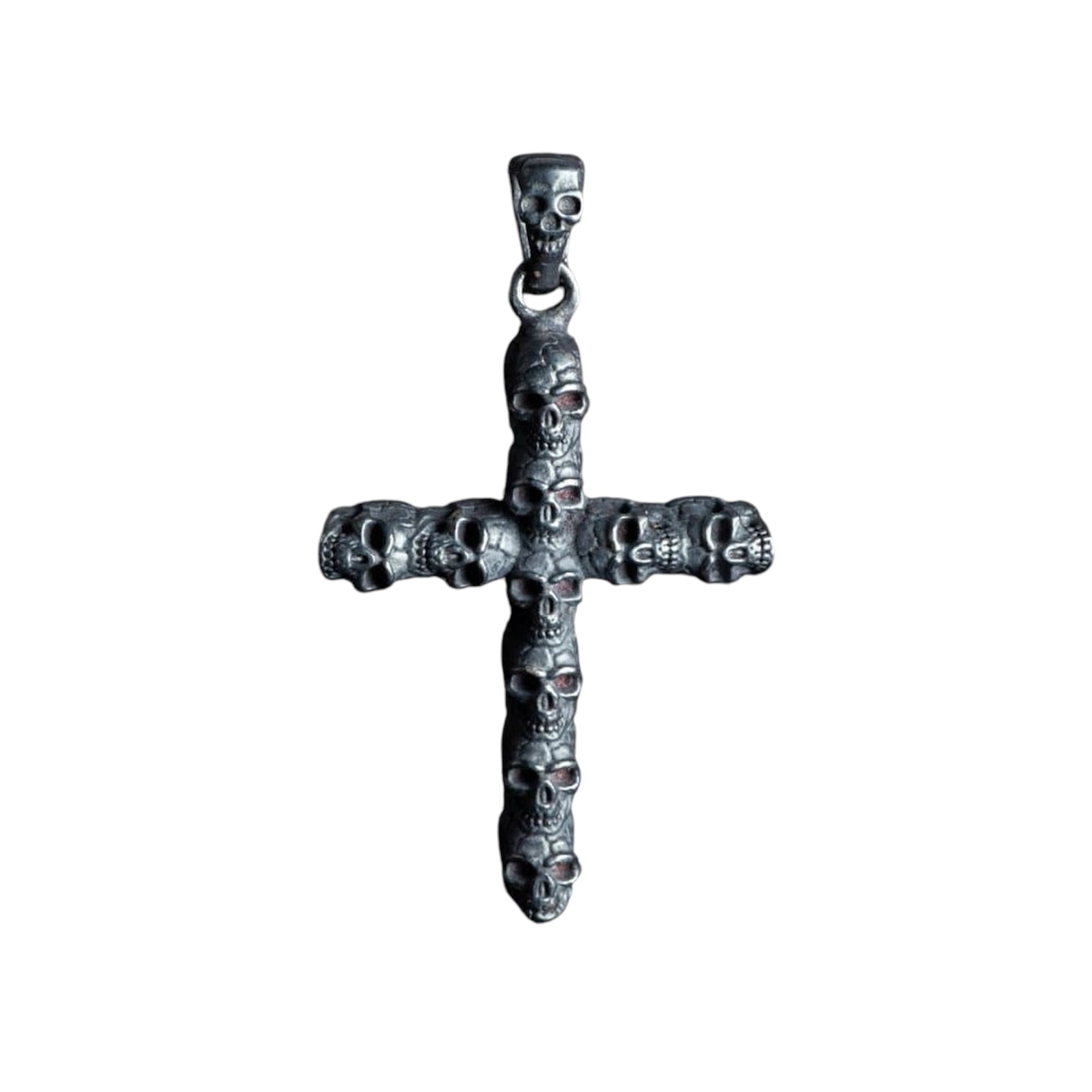 10 SKULLS CROSS
