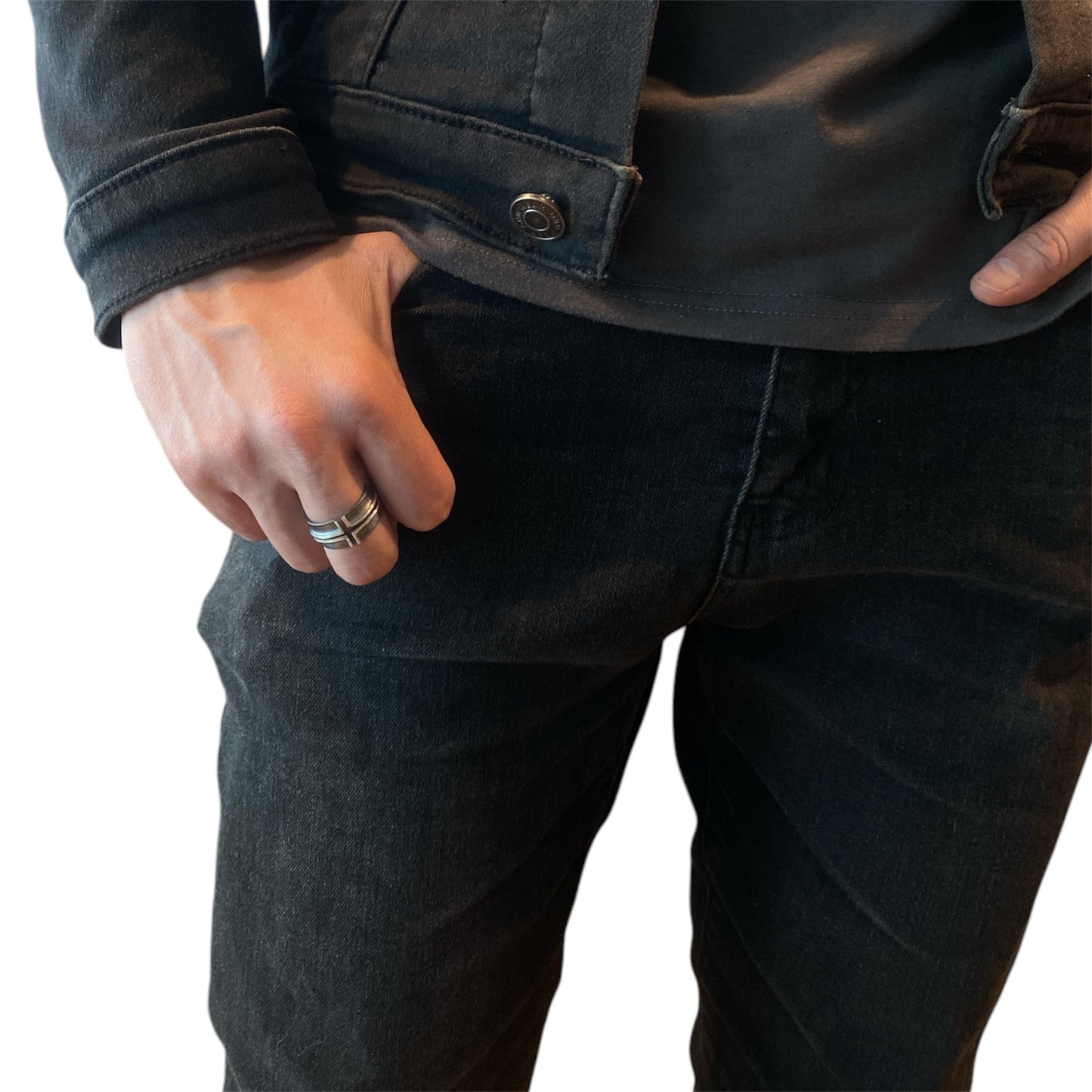 ROUNDED CROSS RING