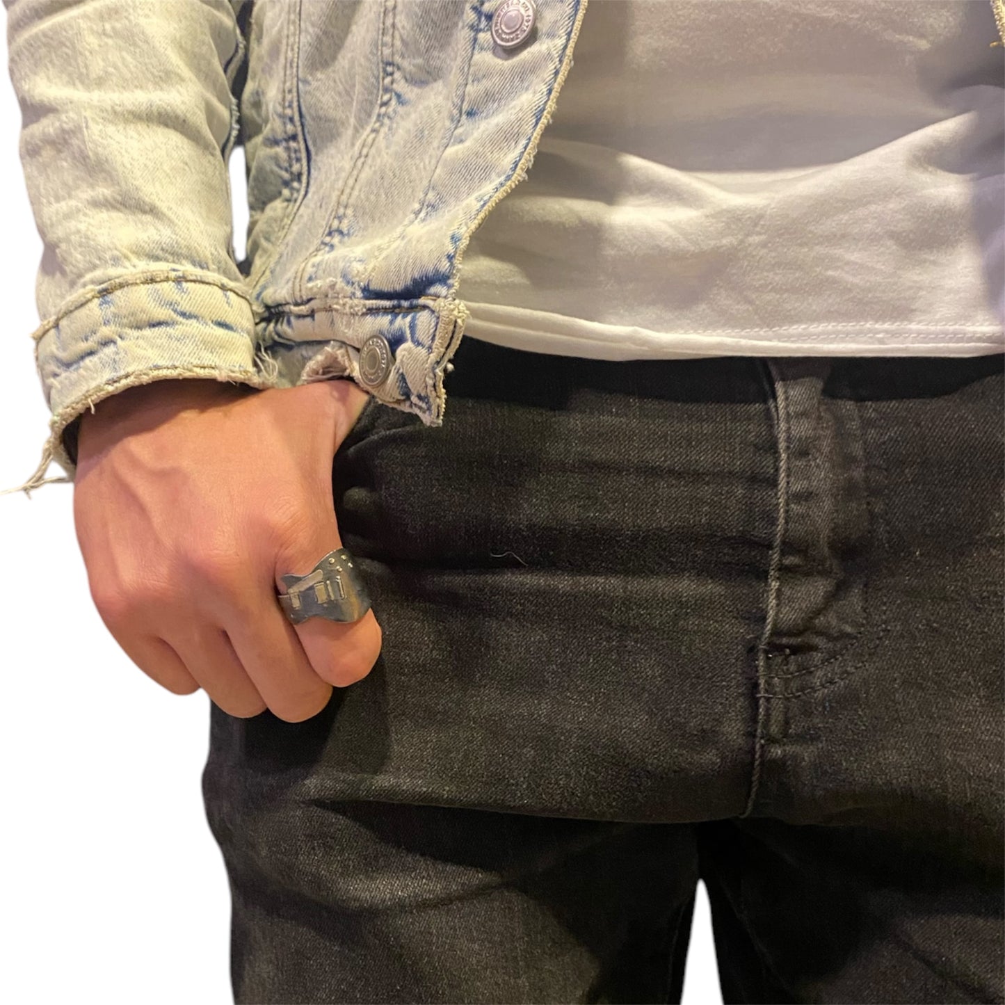 GUITAR RING