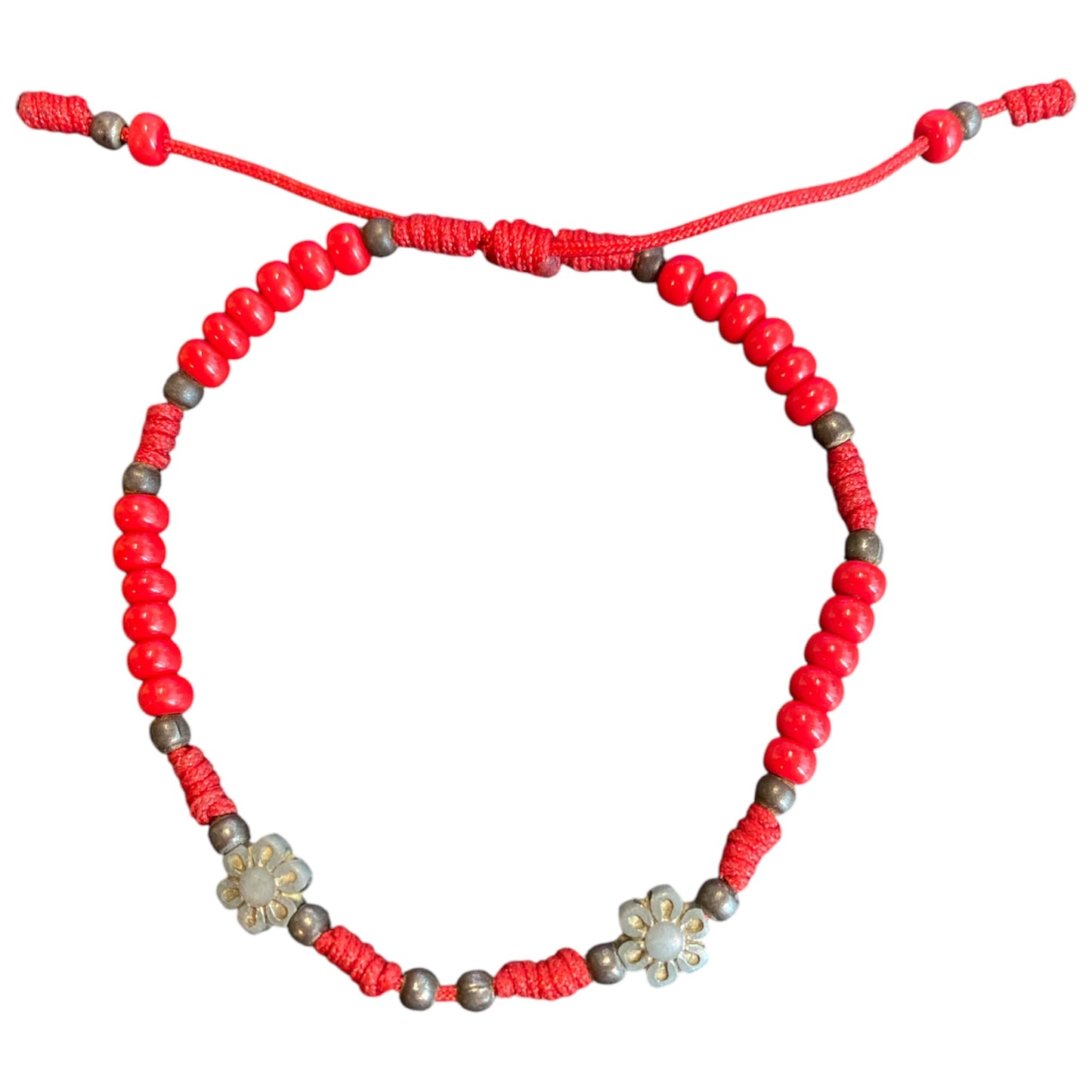 BEADS AND FLOWER RED STONE BRACELET