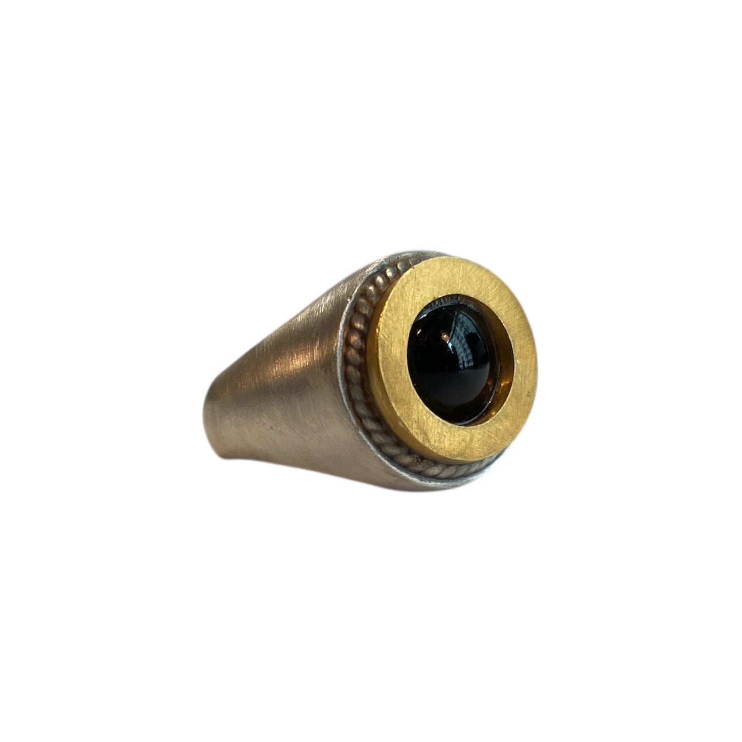 GOLDEN BASE STONE RING
