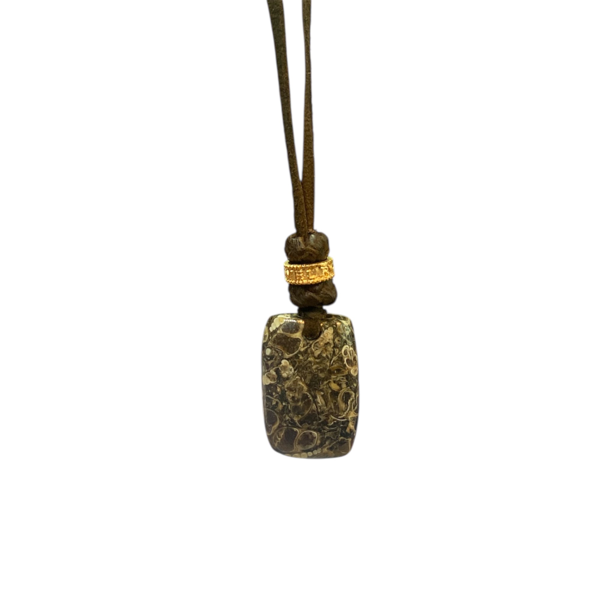 STONE LEATHER NECKLACE ORCELA FOSIL