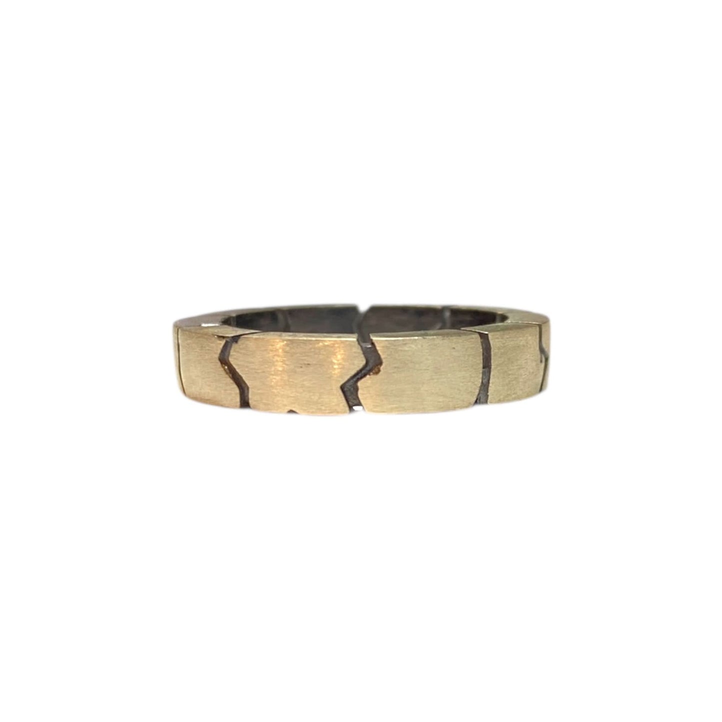 TRACK RING