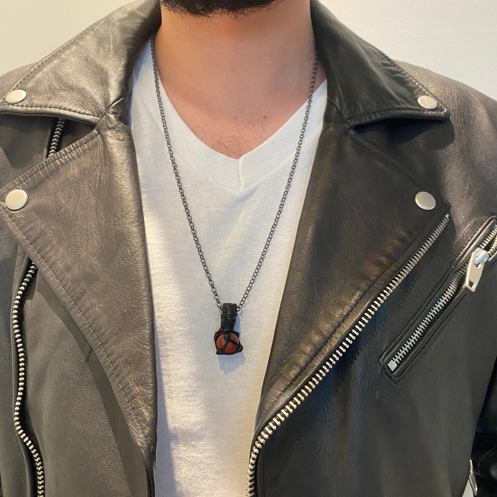 STONE LEATHER PENDANT