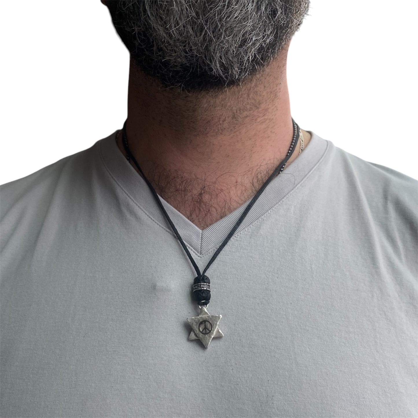 LEATHER AMULET PEACE STAR