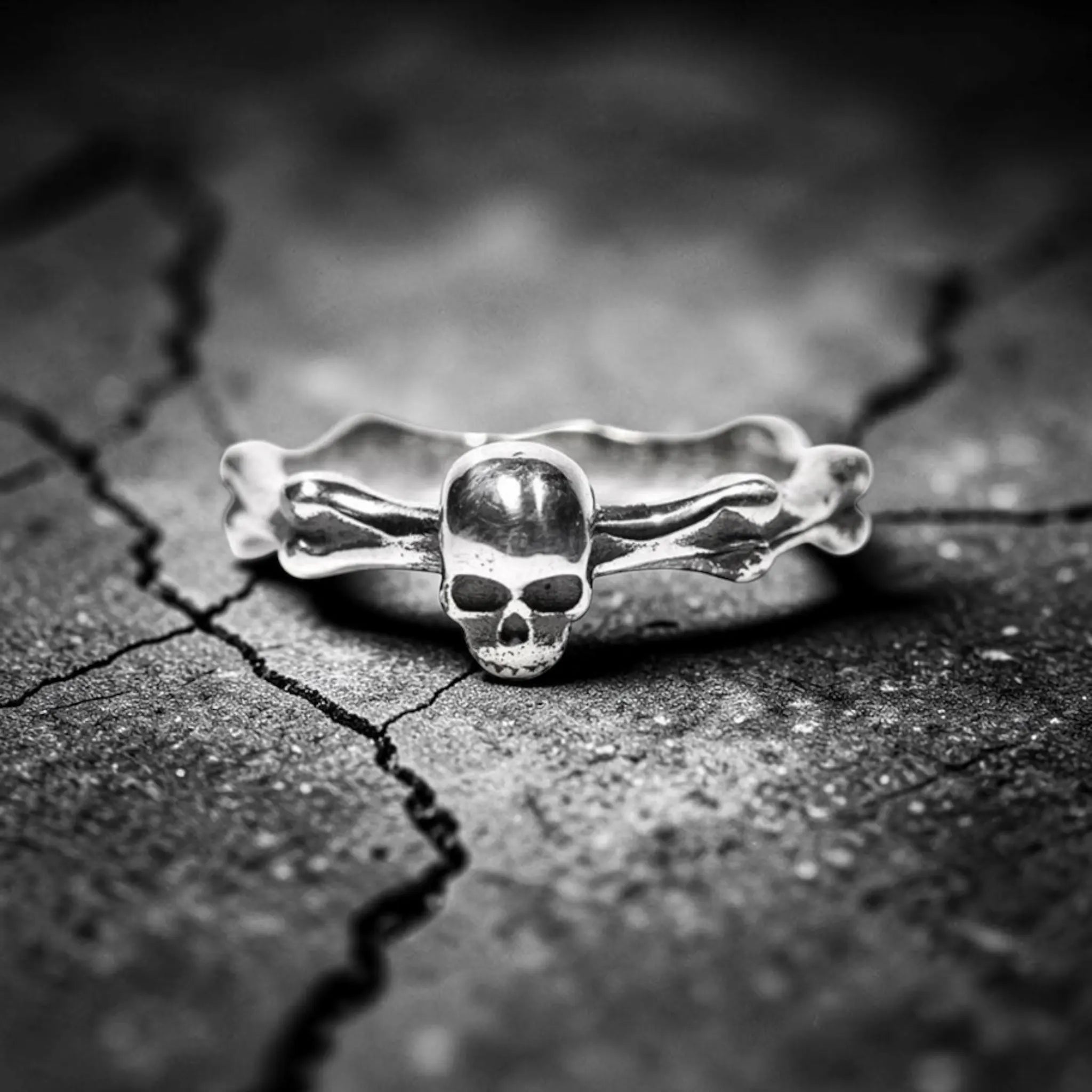 SKULL JOE BONE RING