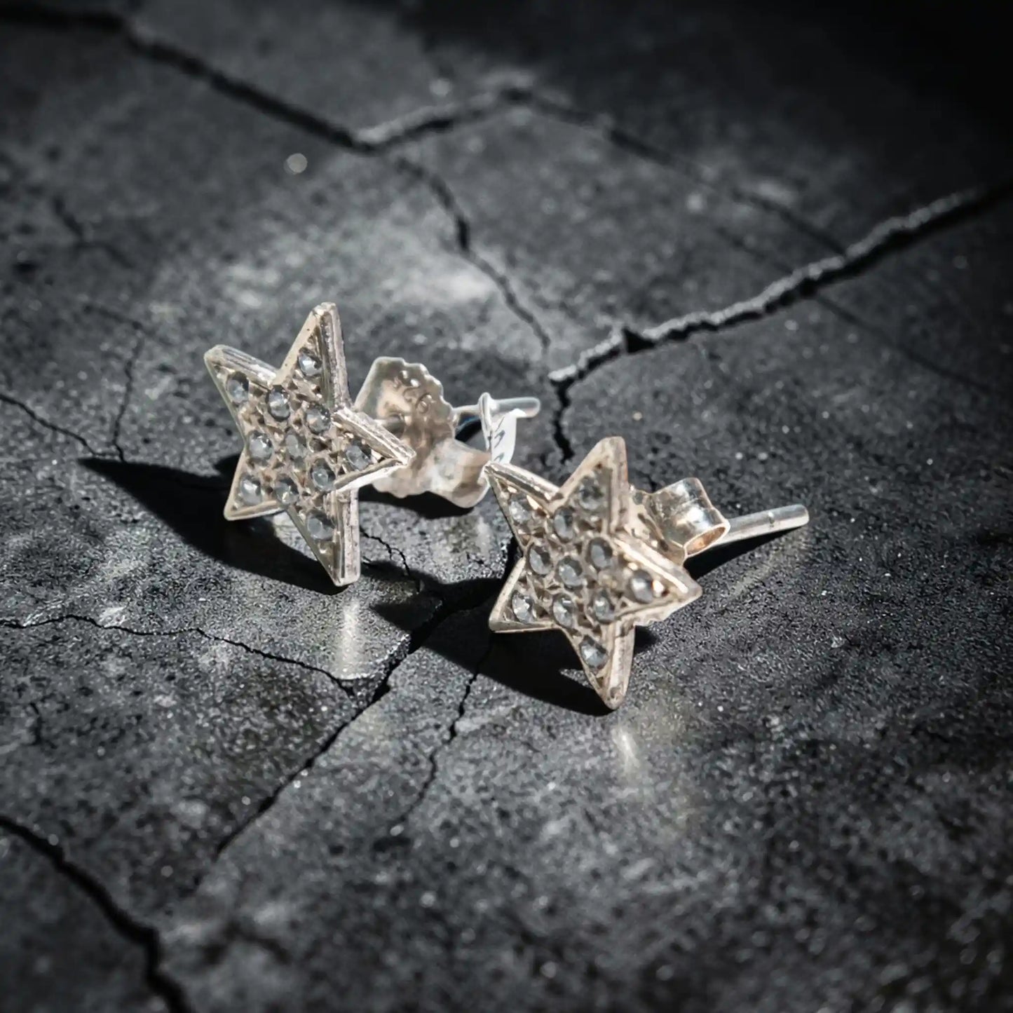 ROCK STAR STONE EARRINGS