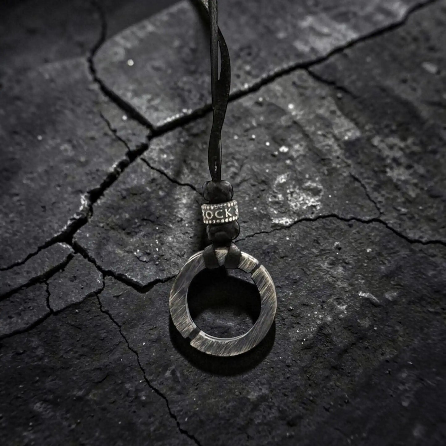 LABYRINTH LEATHER NECKLACE