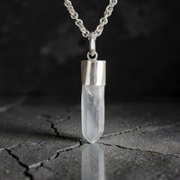 WHITE QUARTZ