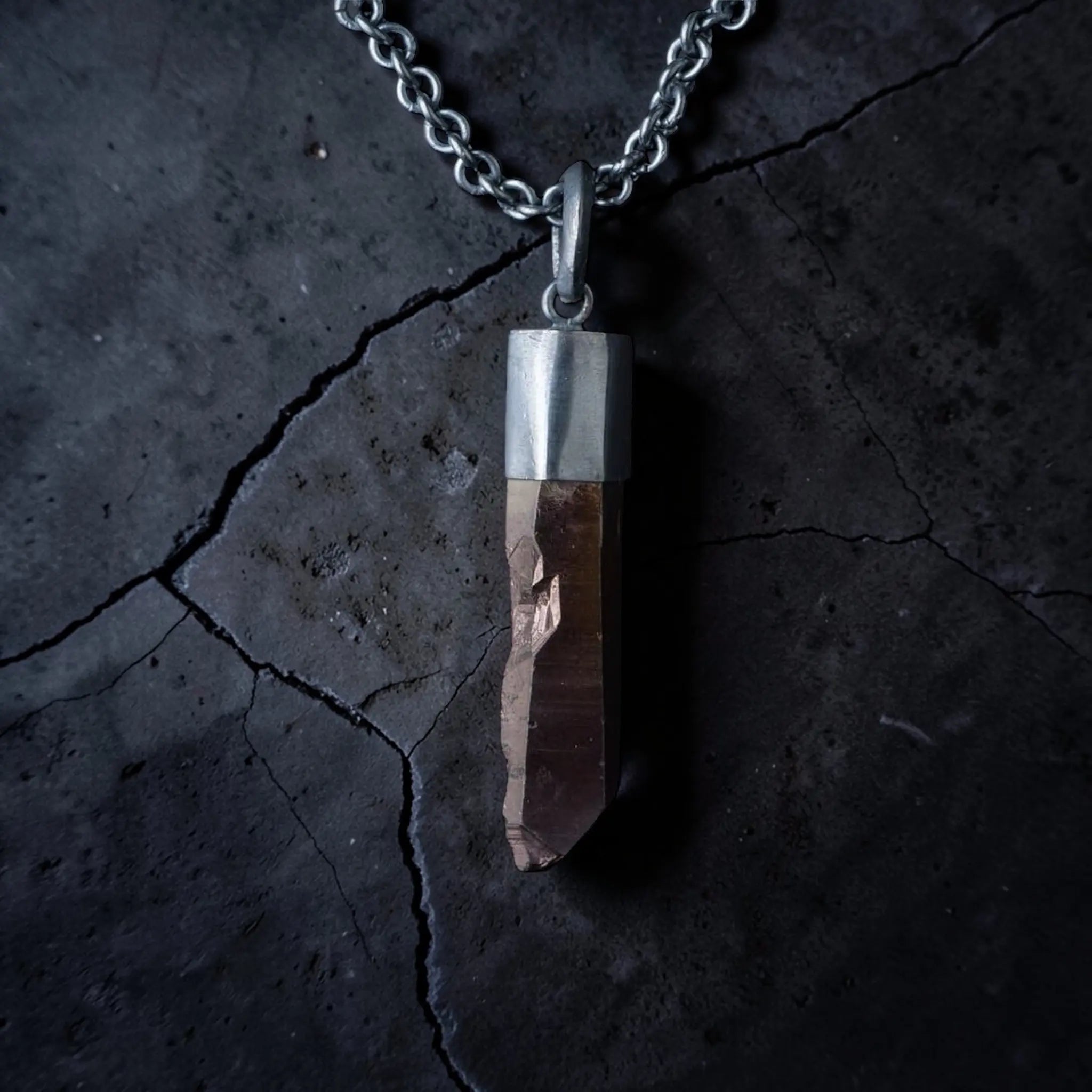 BROWN QUARTZ