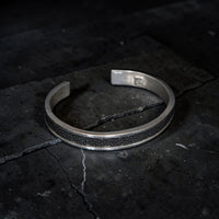 STINGRAY SKIN CUFF