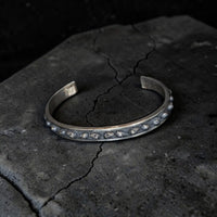SKULL CUFF
