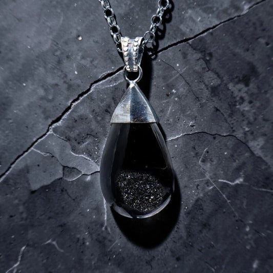 BLACK AGATHA DROP
