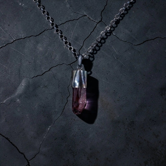 RED VEIN QUARTZ