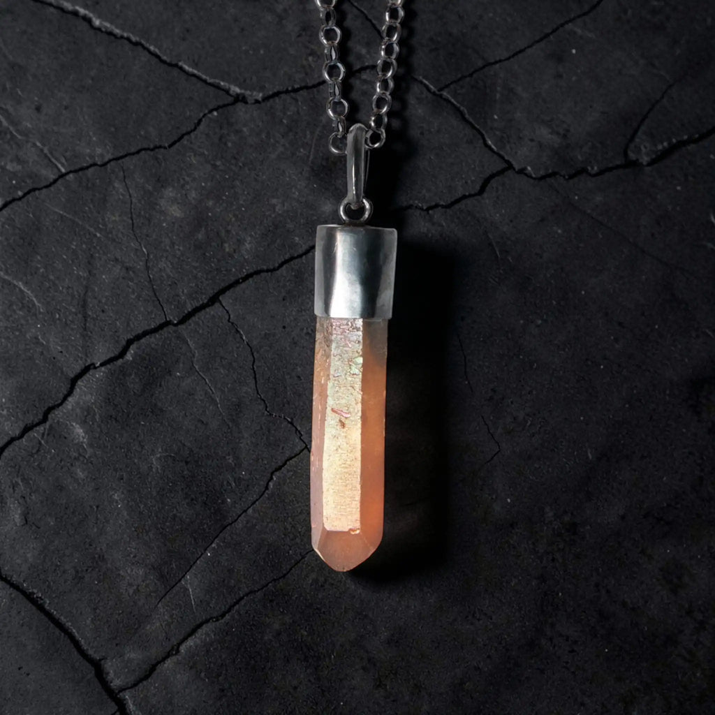 PINK AMBER QUARTZ DARK
