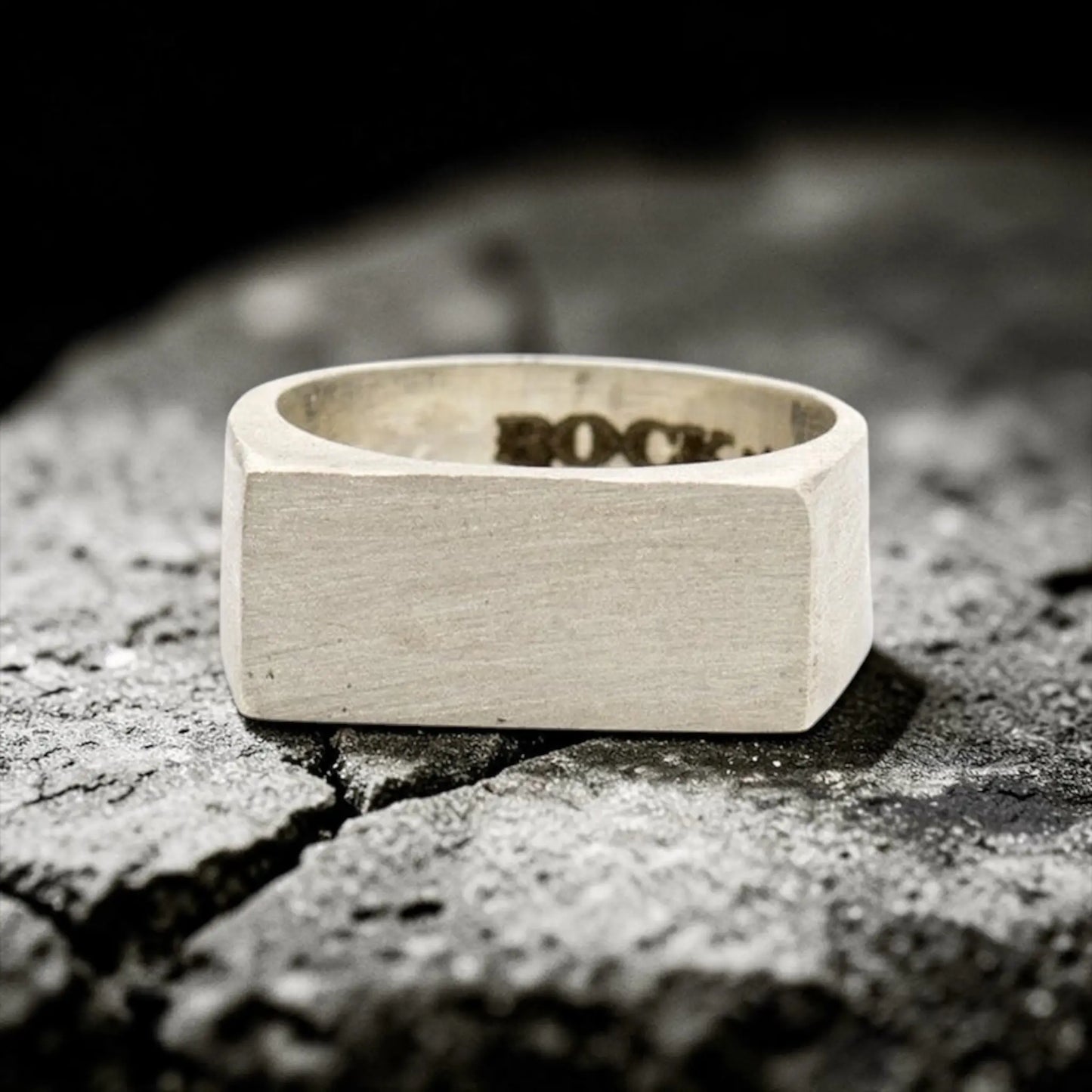 RECTANGULAR BASE RING