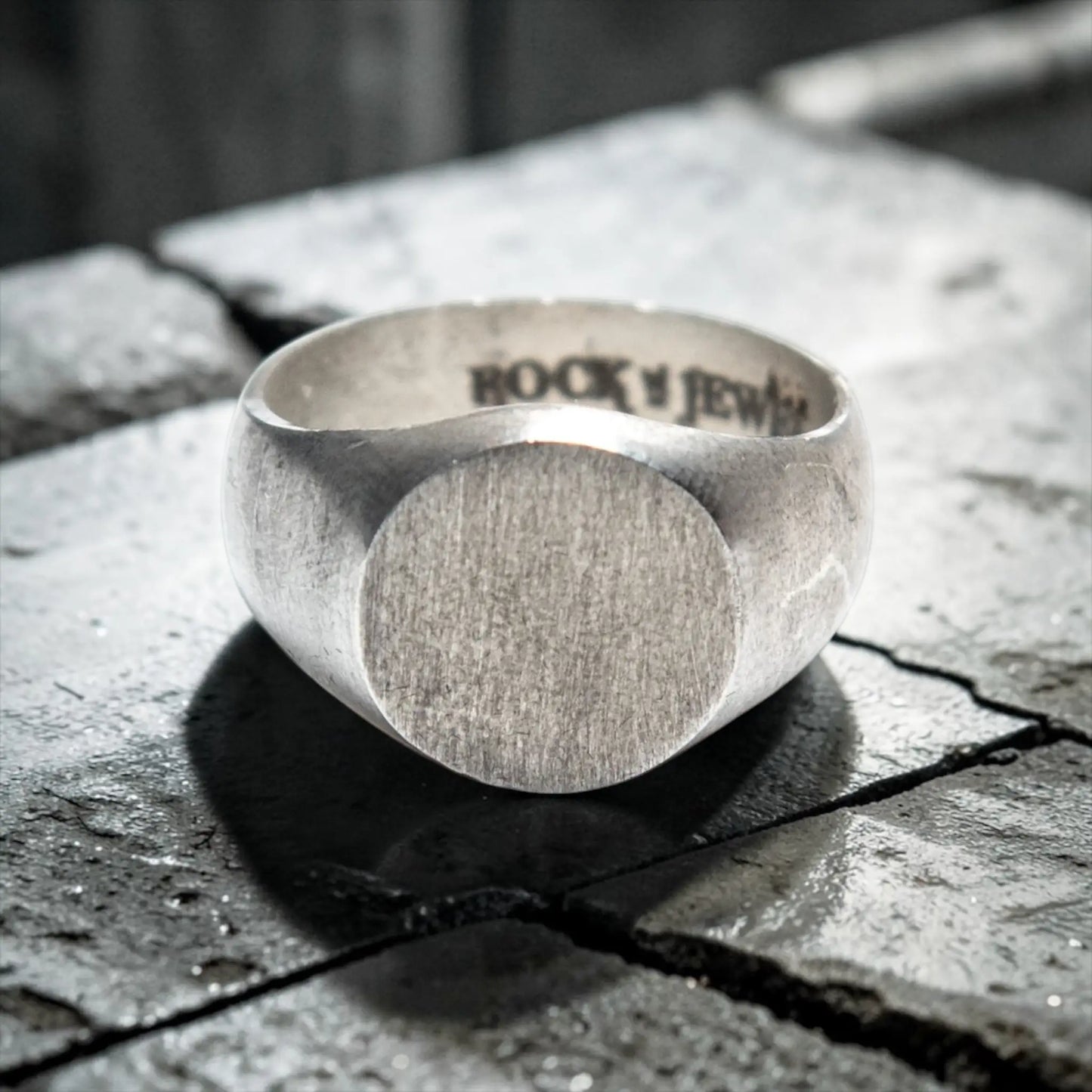 CIRCULAR BASE RING