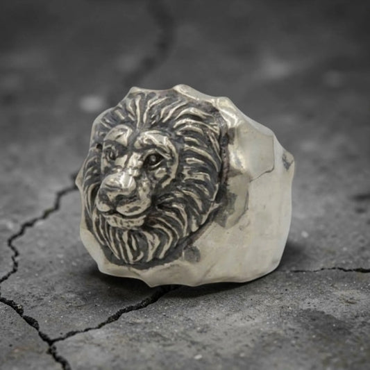 HAMMERED LION