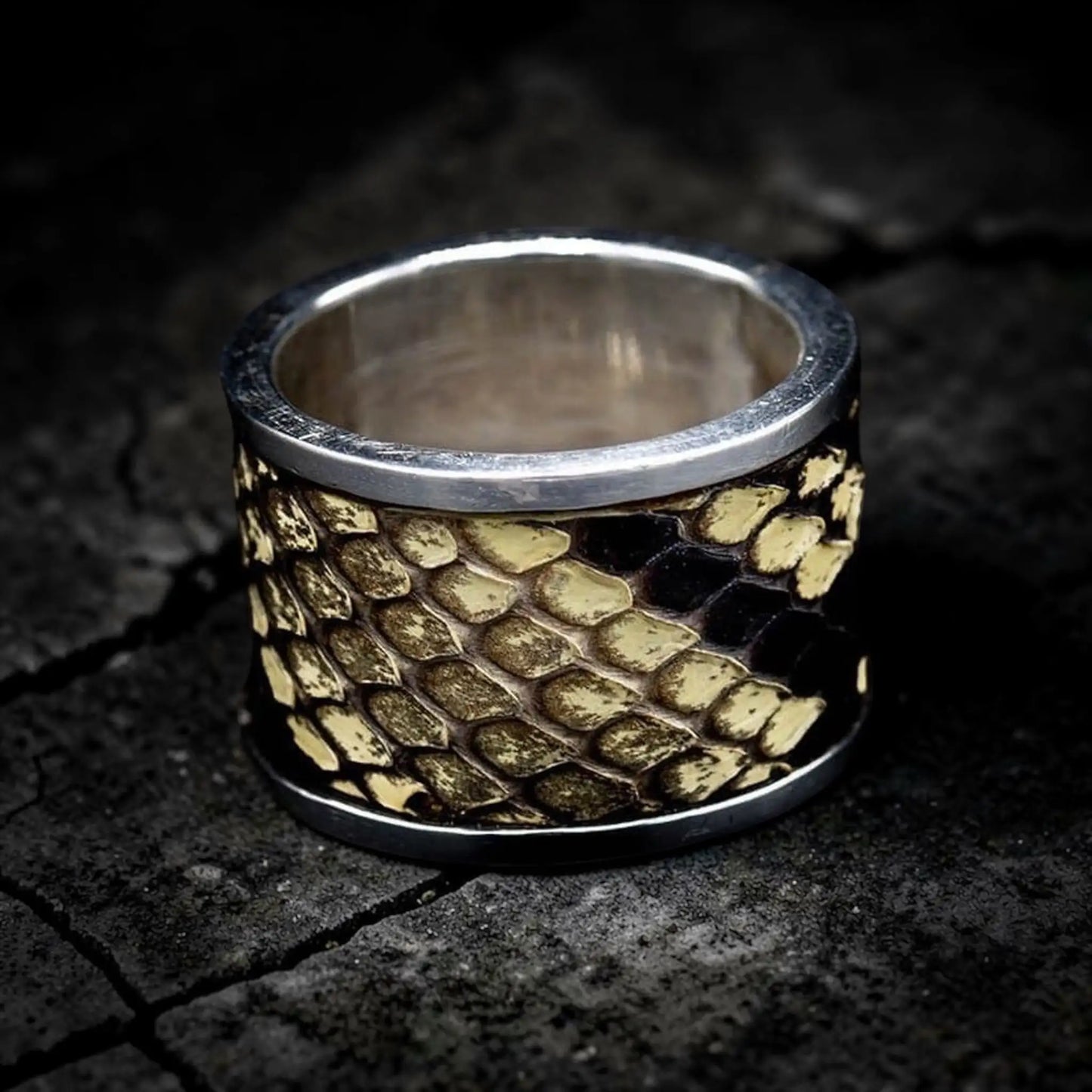 BROWN SNAKE SKIN RING