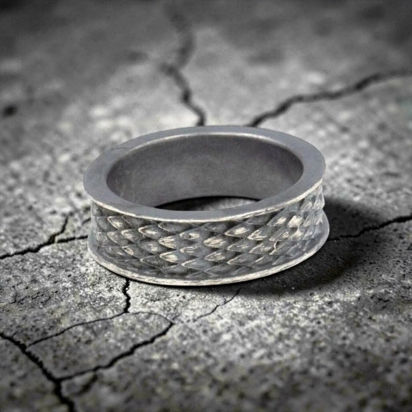SMALL SNAKE RING
