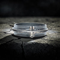 ROUNDED CROSS RING SMALL