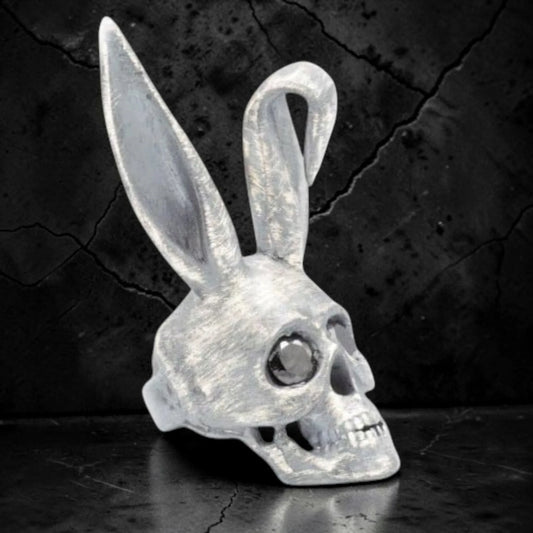 BUNNY STONE SKULL RING