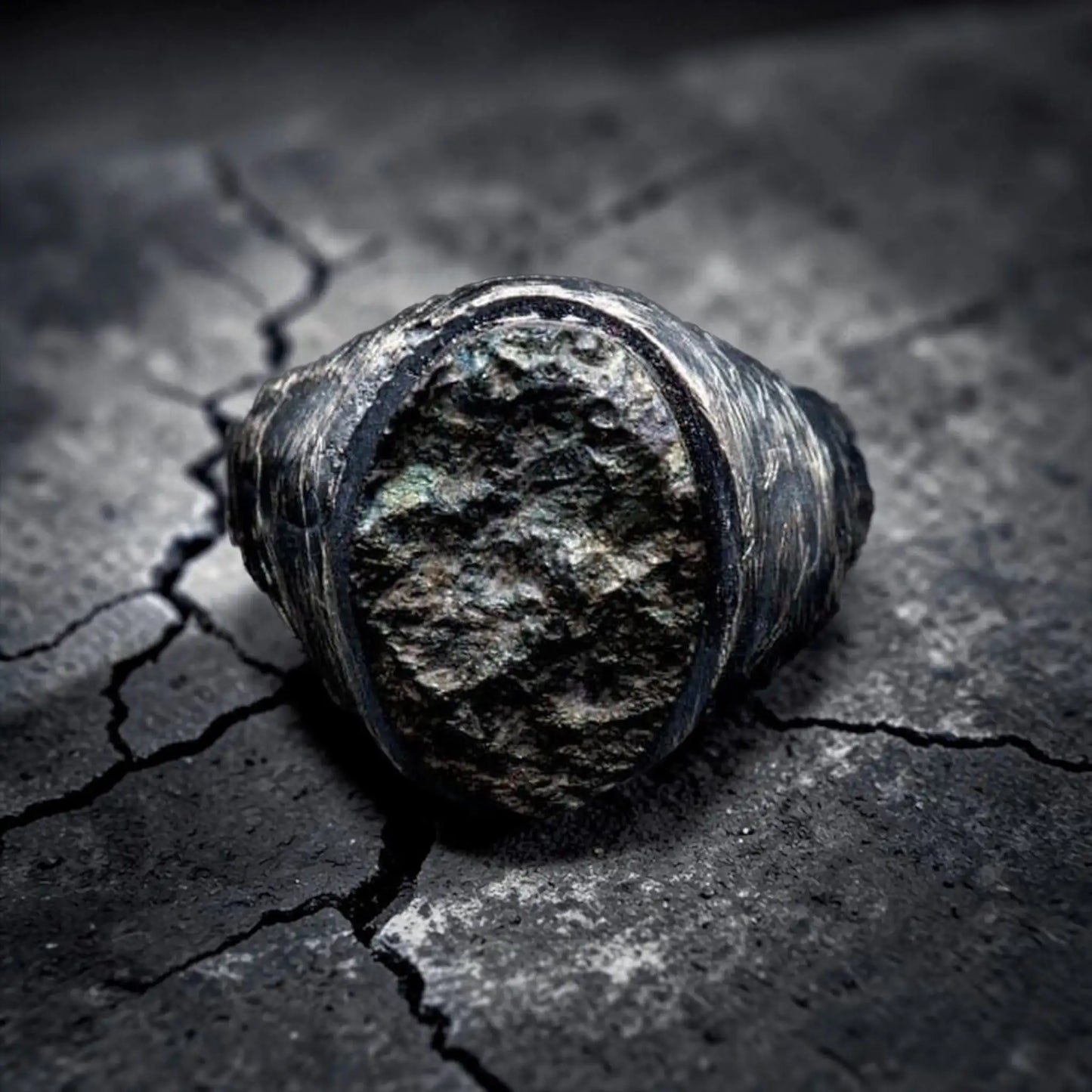 LAVA RING