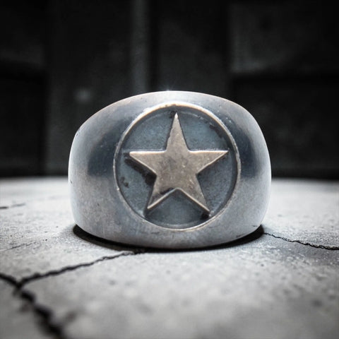 STAR RING