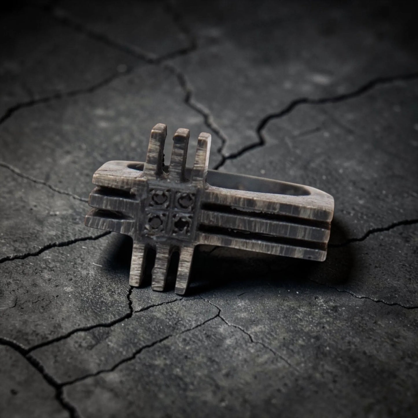 STRIPE CRUZ RING