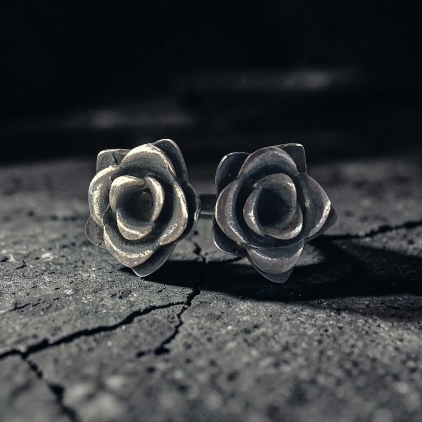 DOUBLE ROSE RING