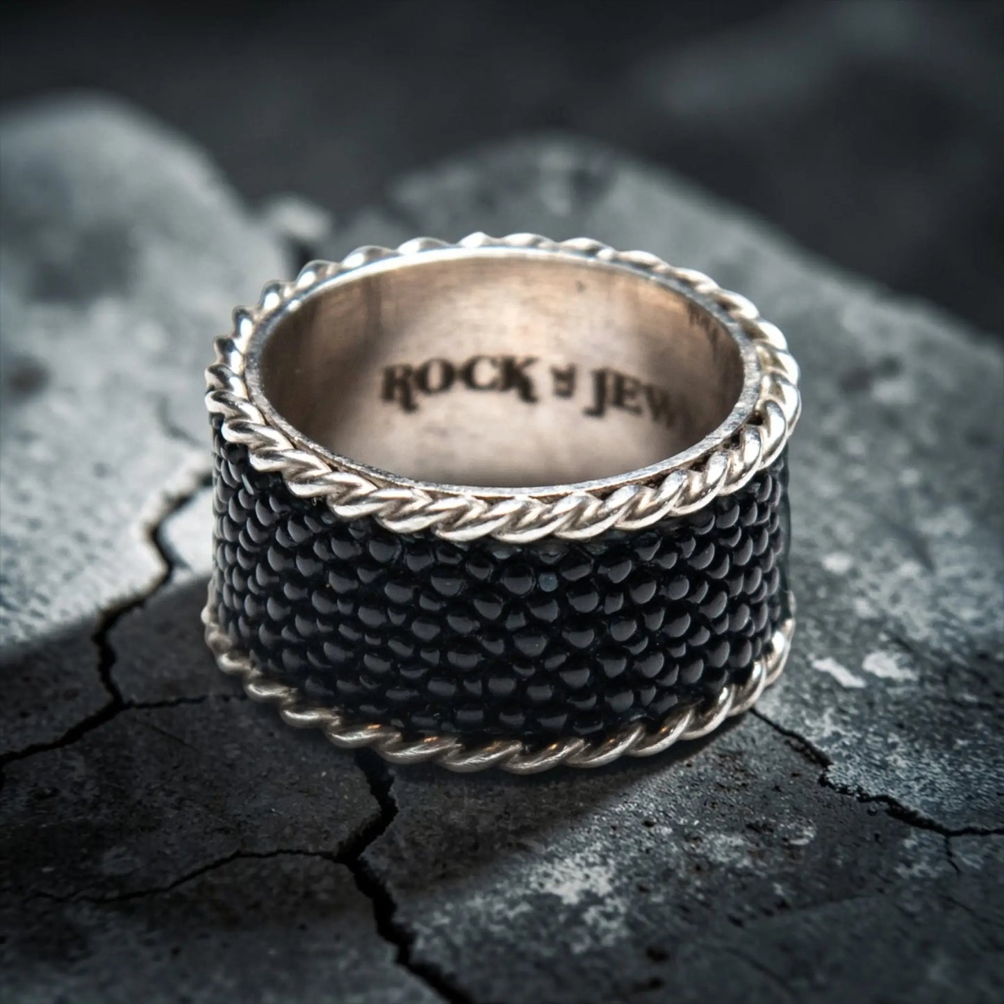STINGRAY SKIN RING WIDE