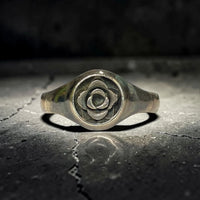 ROSE CIRCLE