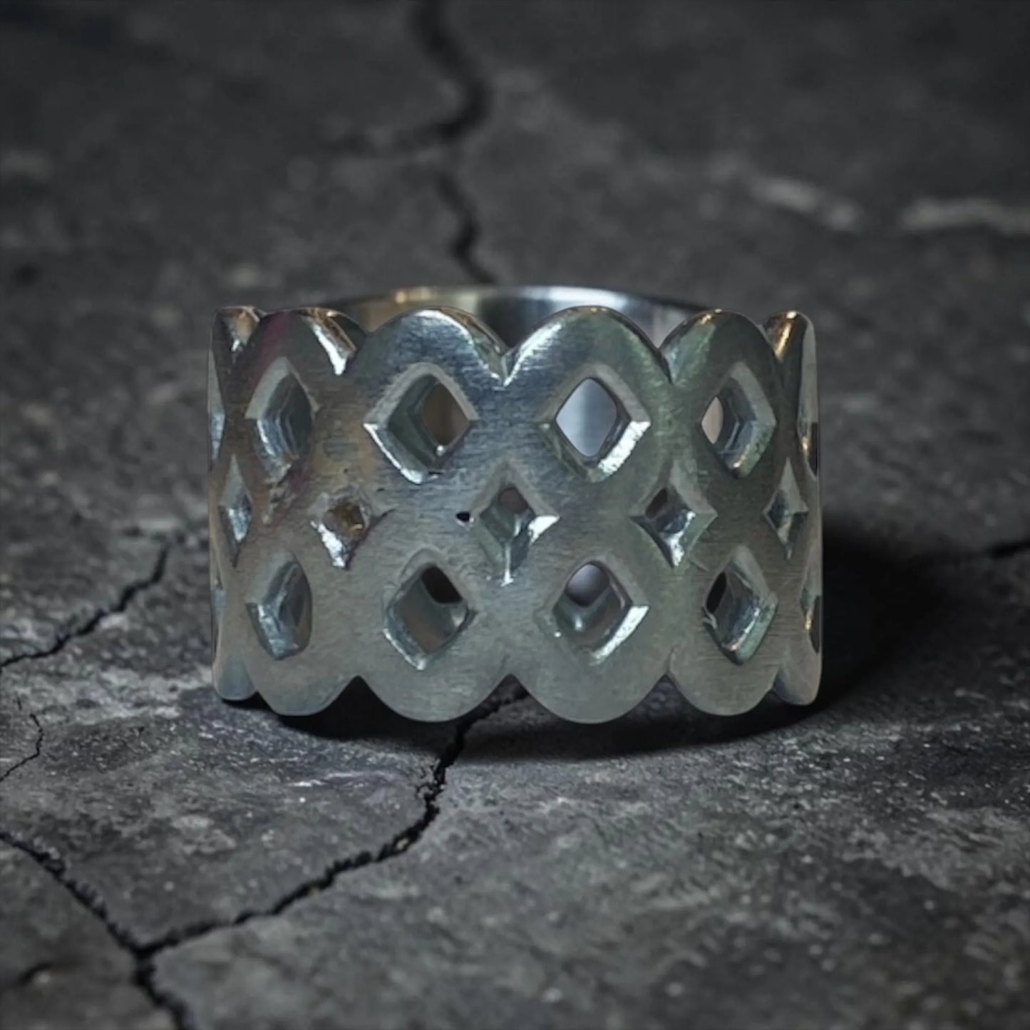 LATTICE RING