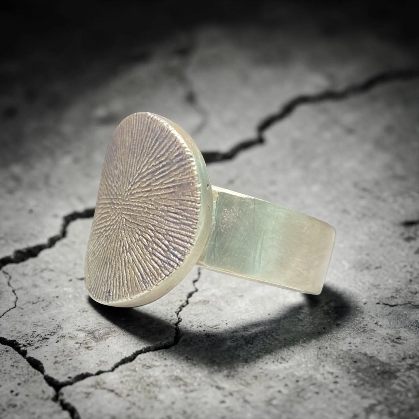 FOCUS RING
