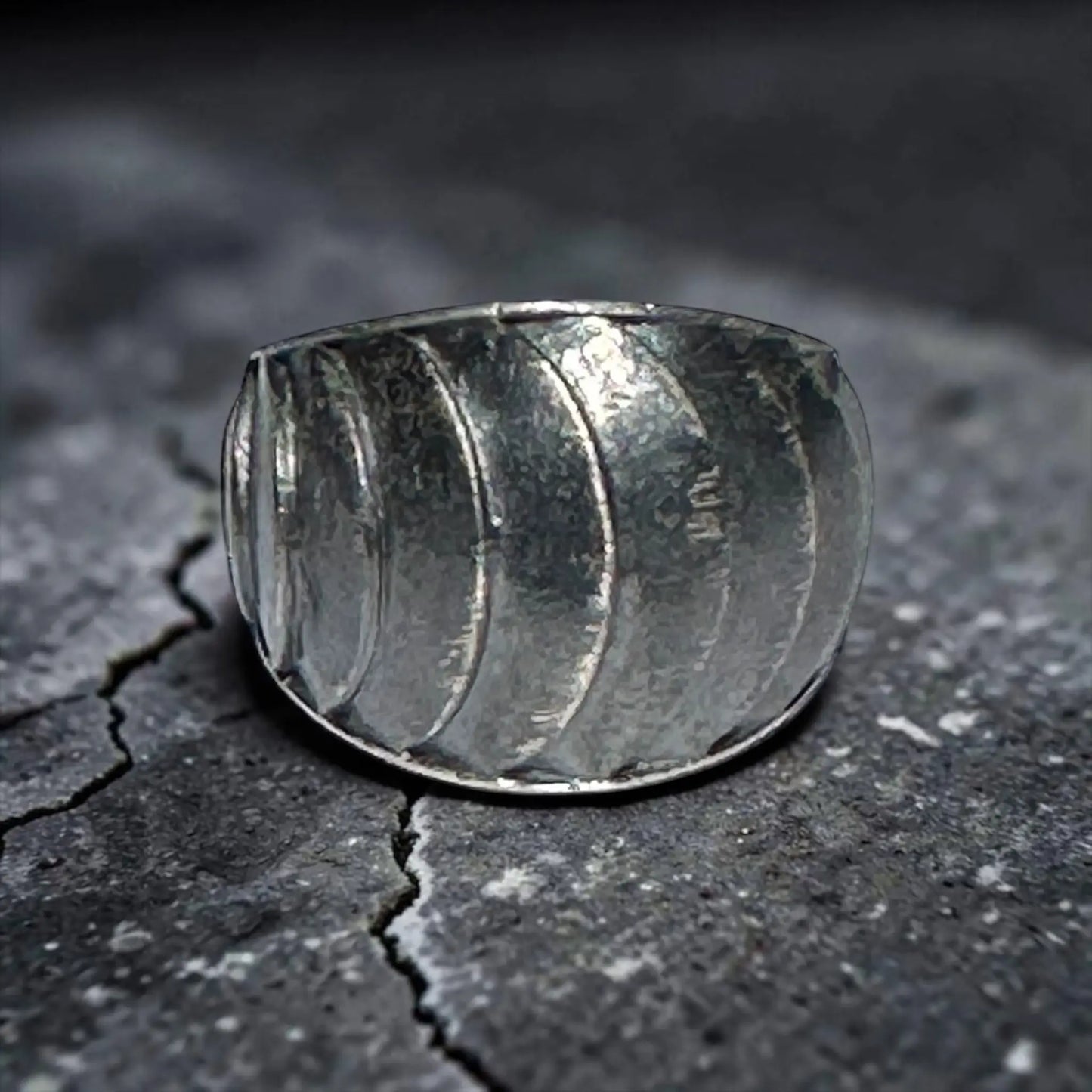SNAIL SHELL RING