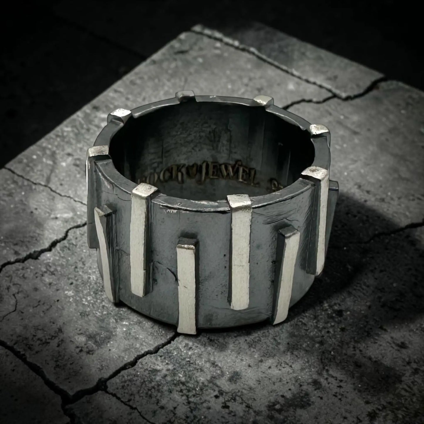 MAZE RING