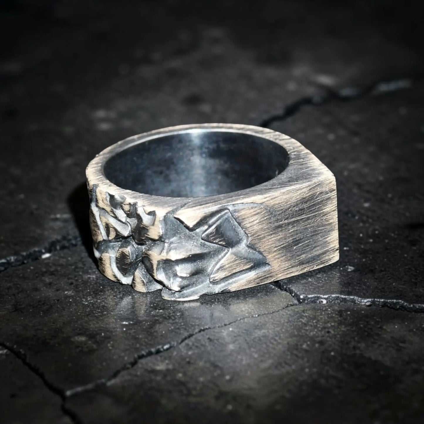 CRACKED RECTANGULAR S